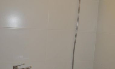 NEV. Hermosa casa interna con excelente orientacion en El Canton - Norte
