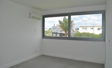 NEV. Hermosa casa interna con excelente orientacion en El Canton - Norte