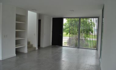 NEV. Hermosa casa interna con excelente orientacion en El Canton - Norte