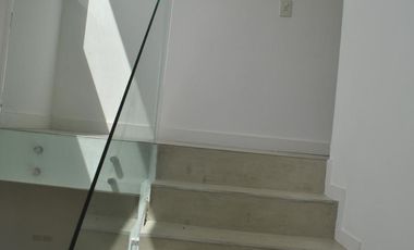NEV. Hermosa casa interna con excelente orientacion en El Canton - Norte
