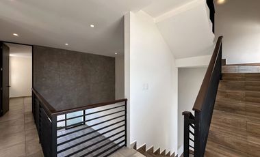 Casa en Venta Mérida, Privada Altamira, Cholul (Modelo E )