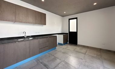 Casa en Venta Mérida, Privada Altamira, Cholul (Modelo E )