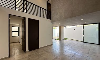 Casa en Venta Mérida, Privada Altamira, Cholul (Modelo E )