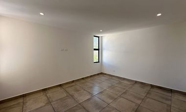 Casa en Venta Mérida, Privada Altamira, Cholul (Modelo E )