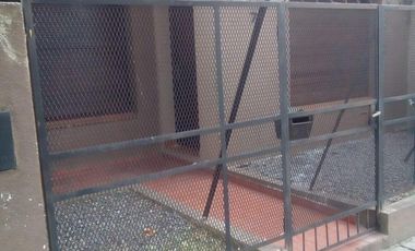 Casa en venta - 2 Dormitorios 1 Baño - Cochera - 242Mts2 - Ensenada