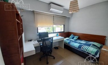 Casa en moderna en San Isidro 4 dormitorios piscina orientación norte