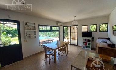 Casa en moderna en San Isidro 4 dormitorios piscina orientación norte