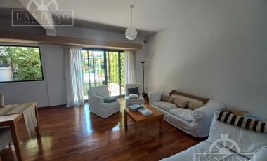 Casa en moderna en San Isidro 4 dormitorios piscina orientación norte