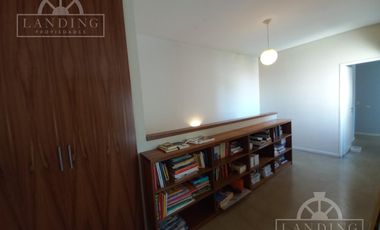 Casa en moderna en San Isidro 4 dormitorios piscina orientación norte