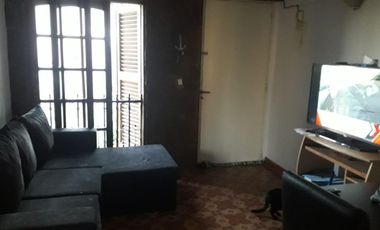 Departamento en venta - 2 dormitorios 1 baño - 50mts2 - Berisso