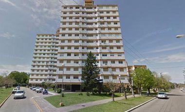 Departamento en venta - 2 dormitorios 1 baño - cochera - 60mts2 - Villa Elisa, La Plata