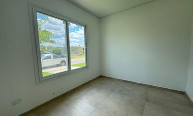 Casa en  Venta a Estranar San Ramon 379
