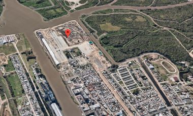 Galpón frente al puerto en venta - 3340mts2 - Berisso
