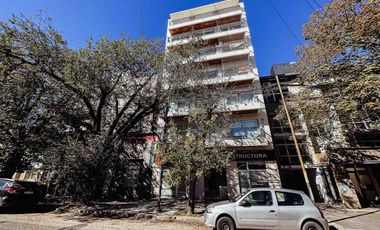 Departamento en venta - 2 dormitorios 1 baño - 105mts2 - La Plata