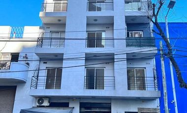 Venta de Departamento 1 ambiente divisible con balcón en Sarandi