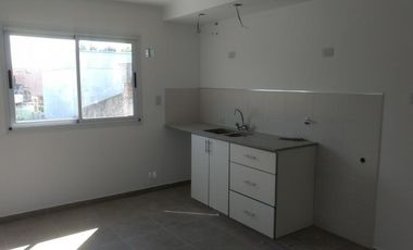 Dúplex en venta - 2 Dormitorios  2 Baños 1 Cochera - 75mts2 - San Carlos