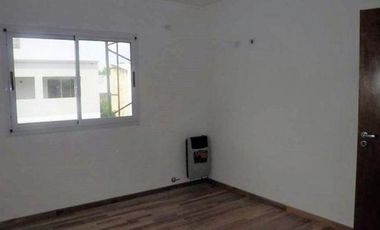 Dúplex en venta - 2 Dormitorios  2 Baños 1 Cochera - 75mts2 - San Carlos