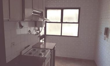 Departamento en venta - 2 dormitorios 1 baño - Cochera - 45,17mts2 - La Plata