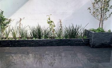 CASA EN RENTA - TORRE DE PIEDRA PROVIDENCIA, EL REFUGIO