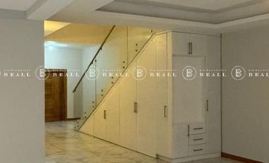CASA EN VENTA EN BOSQUES DEL VALLE V