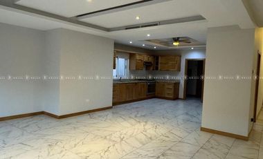 CASA EN VENTA EN BOSQUES DEL VALLE V