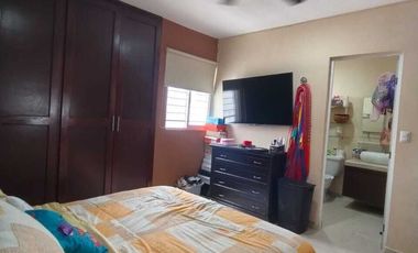 VENTA CASA EN ESQUINA EN ZONA DE CONKAL, MÉRIDA;YUCATÁN