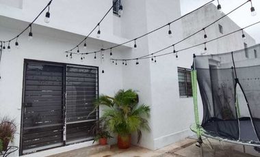 VENTA CASA EN ESQUINA EN ZONA DE CONKAL, MÉRIDA;YUCATÁN