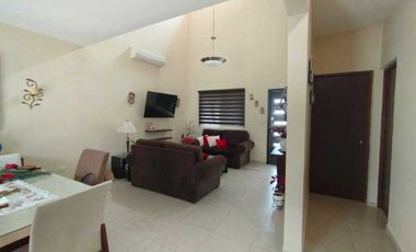 VENTA CASA EN ESQUINA EN ZONA DE CONKAL, MÉRIDA;YUCATÁN