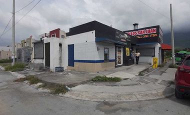 Locales en Venta en Valle de Lincoln, Sector San Agustín en García, N.L.