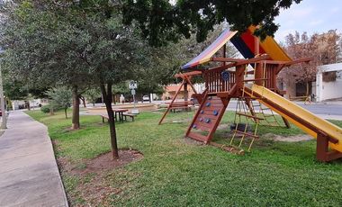 Venta de casa privada Acueducto, Santa Catarina