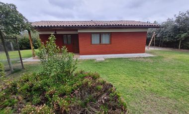 Casa Con Hermoso Entorno en Olivar