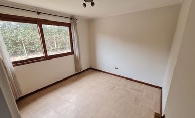 Casa Con Hermoso Entorno en Olivar