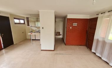 Casa Con Hermoso Entorno en Olivar