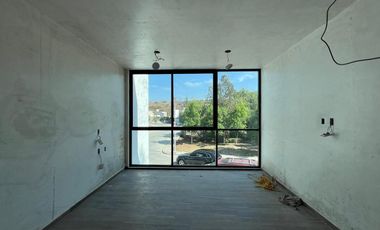 CASA NUEVA EN PREVENTA PASEO DEL PARQUE FRACC. CON CASA CLUB, GIMNASIO, CANCHAS,