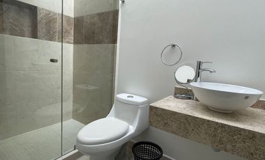 Casa AMUEBLADA en renta en Fracc. Cumbres Residencial. BOCA DEL RÍO, VERACRUZ