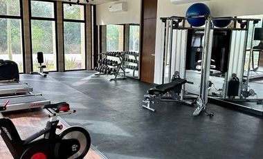 Terreno en venta con orientación Sur- Norte en privada Mirador, Komchén, Mérida.