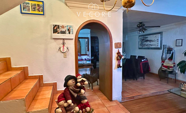 CASA EN VENTA EN AV. NACIONES UNIDAS, PARQUE DE LA CASTELLANA, ZAPOPAN