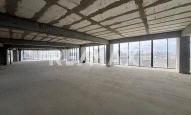 LOCAL EN RENTA DE 1,100 M2, EN THE WESLEY, PLAYAS DE TIJUANA