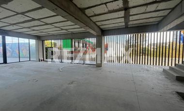LOCAL EN RENTA DE 1,100 M2, EN THE WESLEY, PLAYAS DE TIJUANA