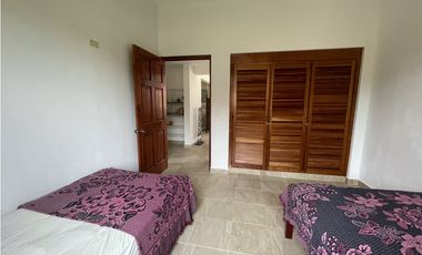 VENTA O ALQUILER DE CASA DE CAMPO AMOBLADA EN ANTON