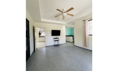 ALQUILER DE CASA CON LINEA BLANCA EN PENONOME