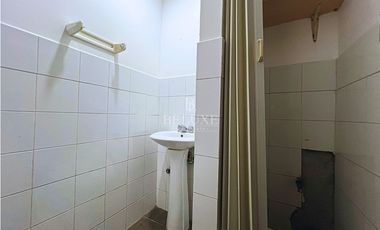 VENDO OFICINA EN CAMINO DE CRUCES EL DORADO (8)