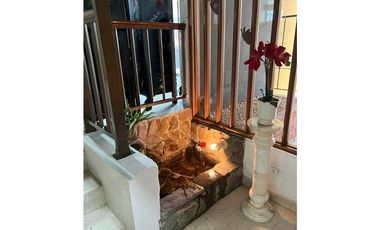 EL CANGREJO / ZONIFICACIÓN ZM7 / 900 M2 / 3 HABITACIONES