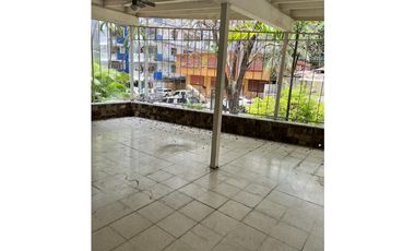 EL CANGREJO / ZONIFICACIÓN ZM7 / 900 M2 / 3 HABITACIONES