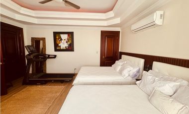 CASA VENTA ROYAL PACIFIC