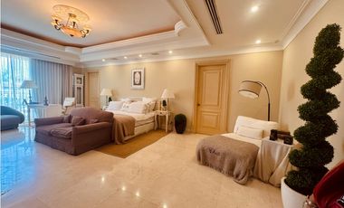 CASA VENTA ROYAL PACIFIC