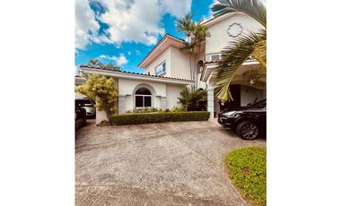 CASA VENTA ROYAL PACIFIC