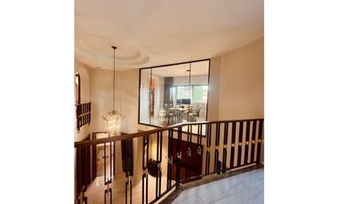 CASA VENTA ROYAL PACIFIC