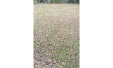 VENDOTERRENO EN CHORRERA LA MENDOZA 1.300MTS