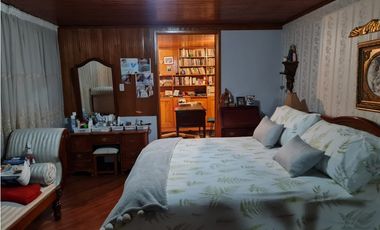 SE VENDE HERMOSA CASA AMPLIA ALGARRA II ZIPAQUIRA